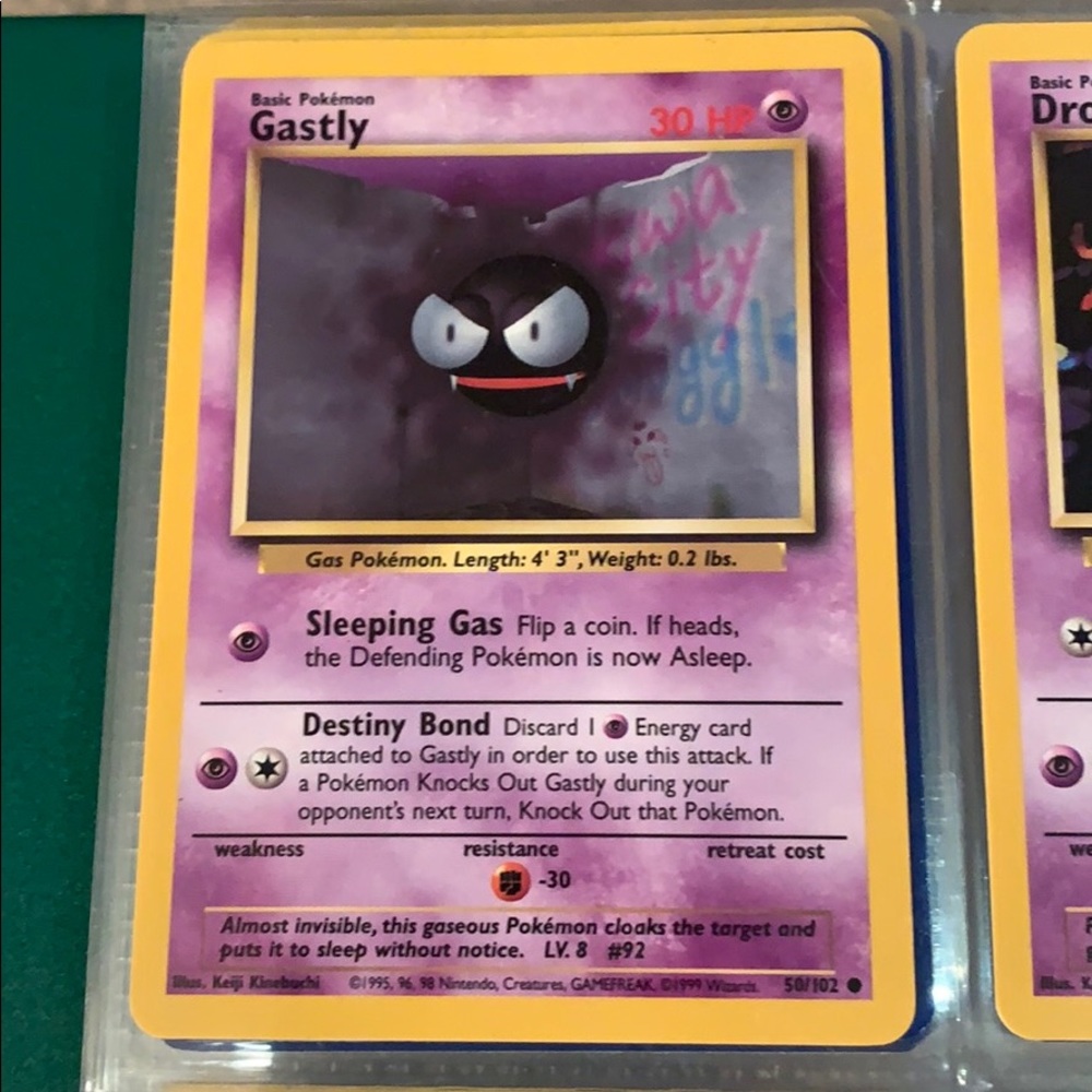 Gastly 1999 Pokémon card